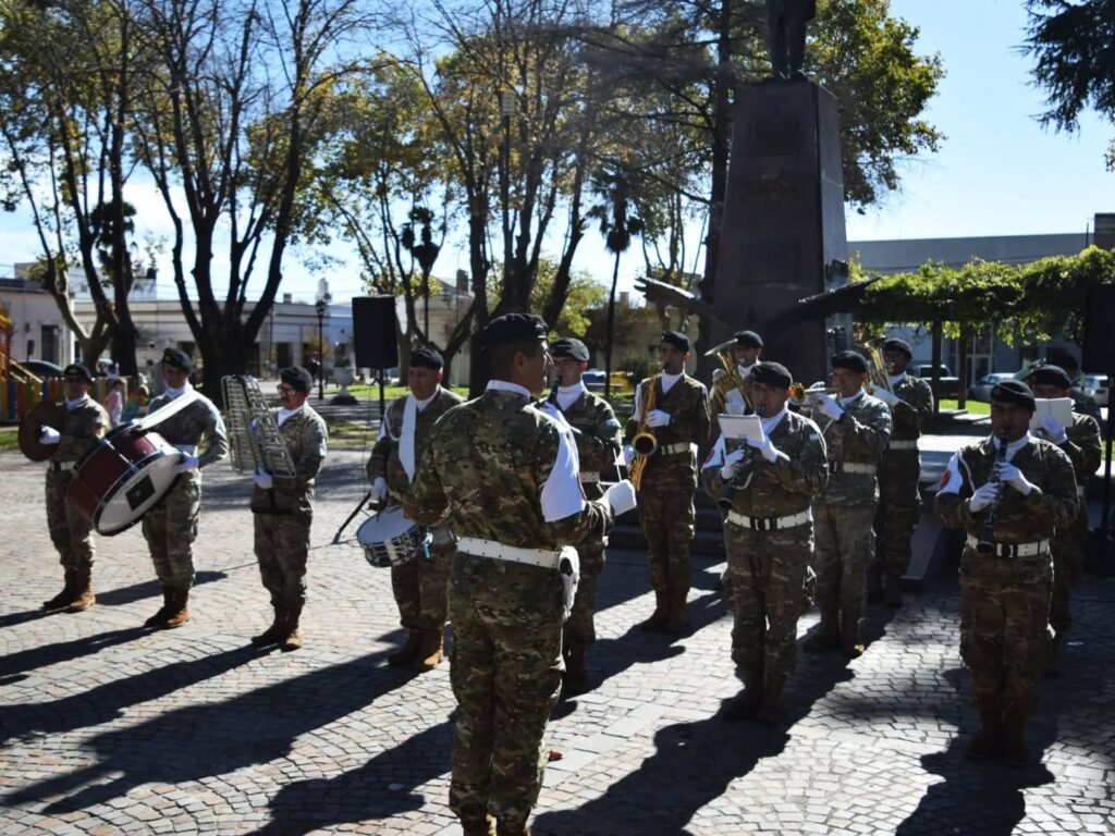 DÍA DEL HIMNO NACIONAL ARGENTINO