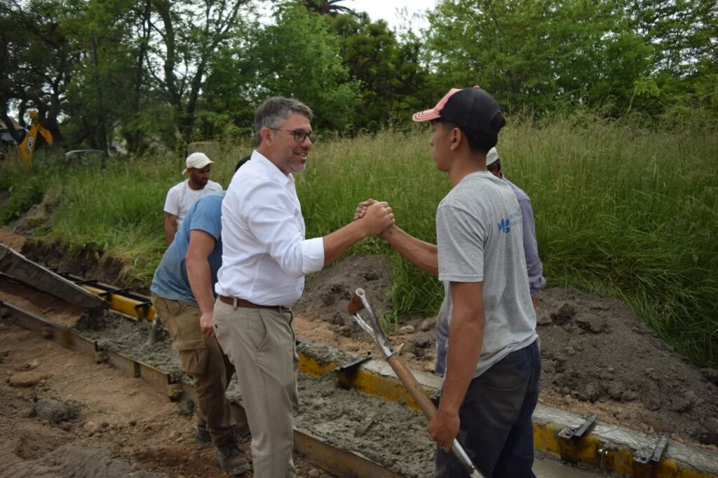 Obras que avanzan con trabajo municipal