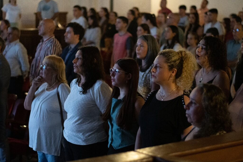 Entregamos los diplomas de la Diplomatura Universitaria en Emprendimientos