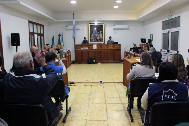 El Concejo de Magdalena respaldó por unanimidad la defensa del IPS y la jubilación docente –